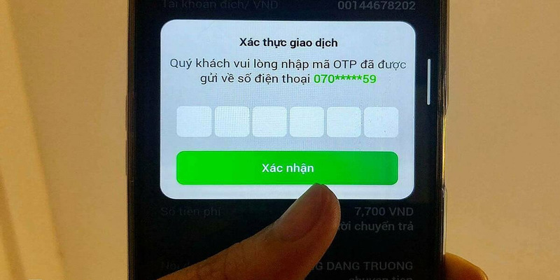 Nhập mã OTP vào ô yêu cầu